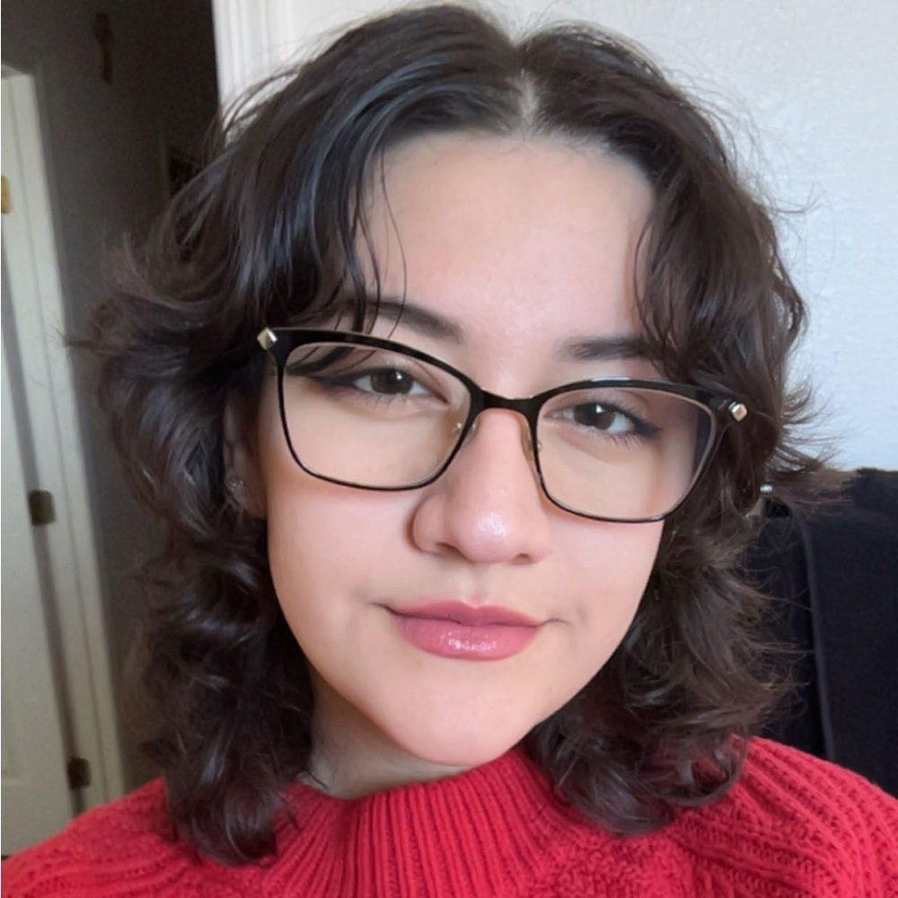 Meet your Posher, Marissa